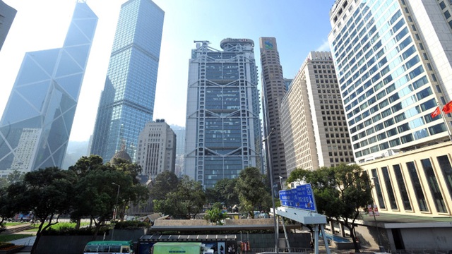 Hong Kong sẽ thiệt hại lớn nếu bị Mỹ tước vị thế đặc biệt - 2